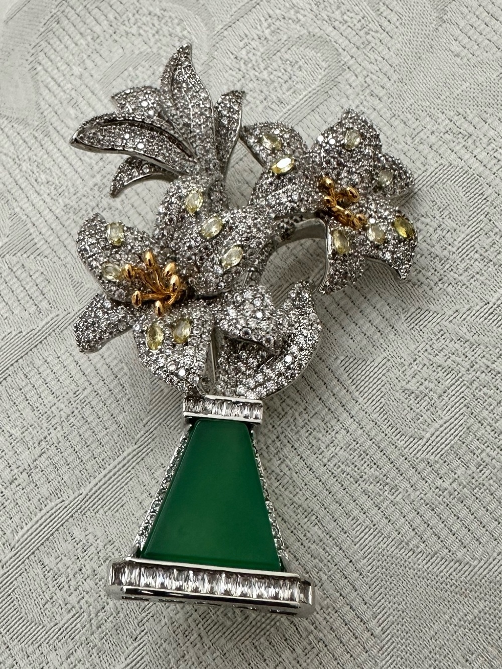Natural Green Chrysoprase Vase Brooch White Gold Plated CZ Floral Pin Gift